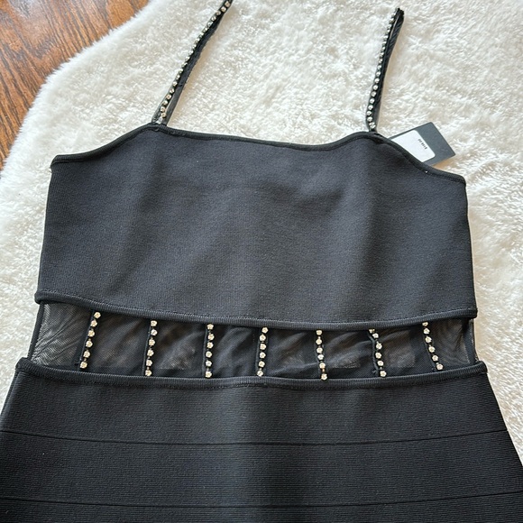 Nwt. Guess dress - Picture 6 of 11